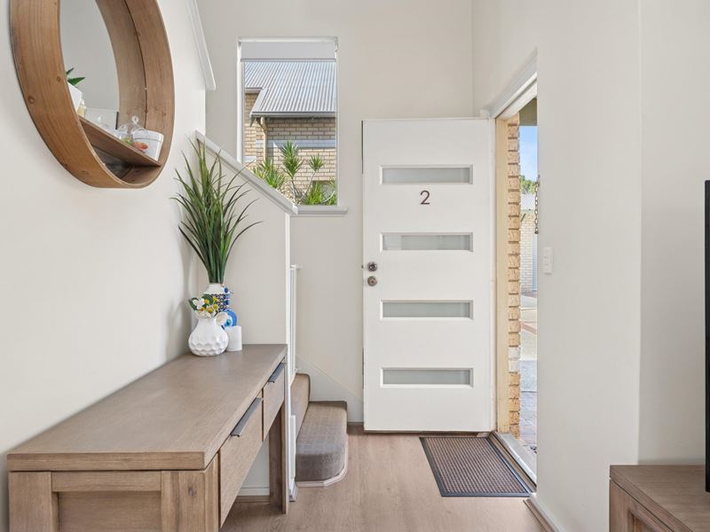 2/54 Hubble Street, East Fremantle WA 6158