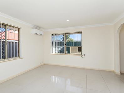 4/19 Hamersley Street, Midland WA 6056