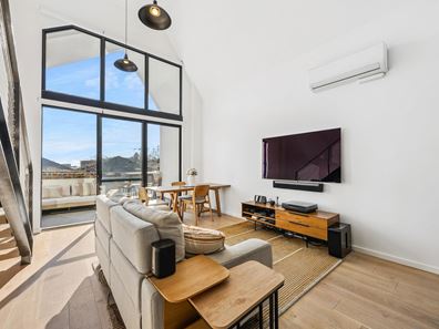 4/240 South Terrace, South Fremantle WA 6162