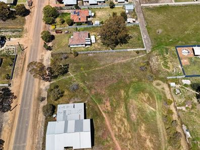 62 Rogers Avenue, Katanning WA 6317