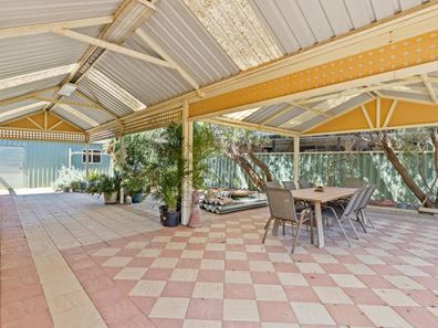 495 Safety Bay Road, Safety Bay WA 6169