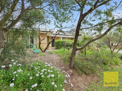 112 Waterhall Road, South Guildford WA 6055