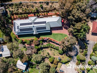 8 Cabernet Court, Mount Nasura WA 6112