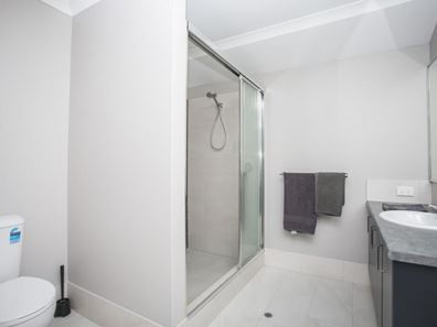 1/4 Hurd Road, Bullsbrook WA 6084