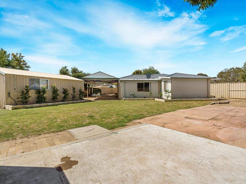 32 Pursuit Close, Middle Swan