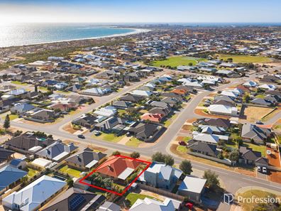 50 Columbus Boulevard, Wandina WA 6530