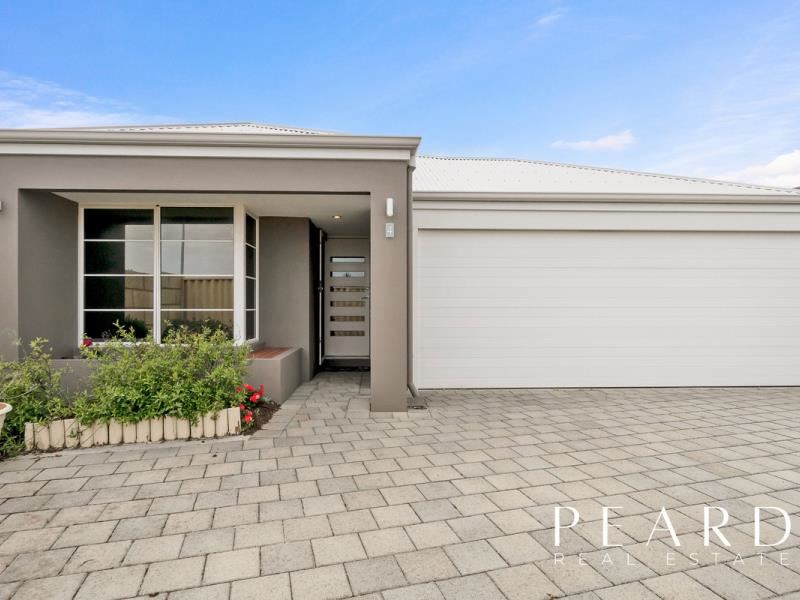 4/23 Crown Point Crescent, Butler WA 6036