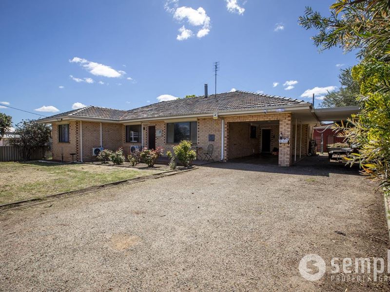 15 Northwood Street, Narrogin WA 6312
