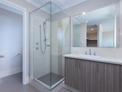 47 Dovedale Street, Harrisdale WA 6112