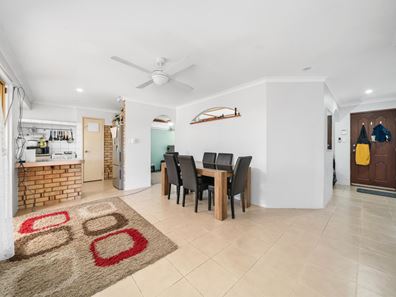 8 Aquitania Close, Port Kennedy WA 6172