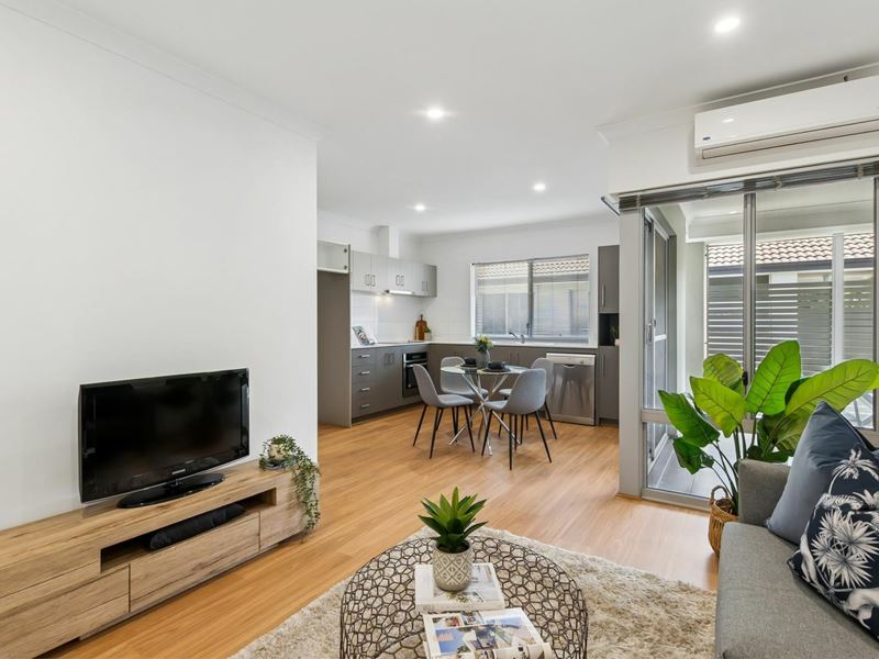 7/130 Arlunya Avenue, Cloverdale WA 6105