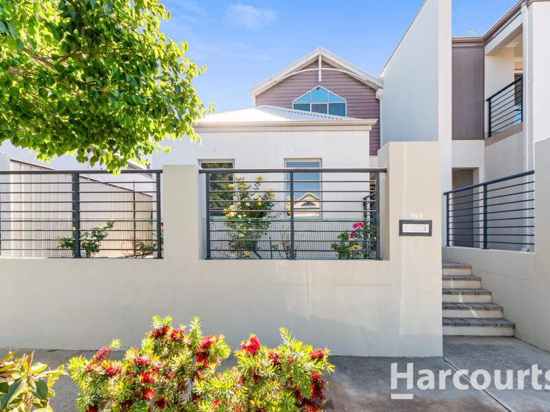 195 Celebration Boulevard, Clarkson