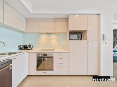 122/1 Rowe Avenue, Rivervale WA 6103