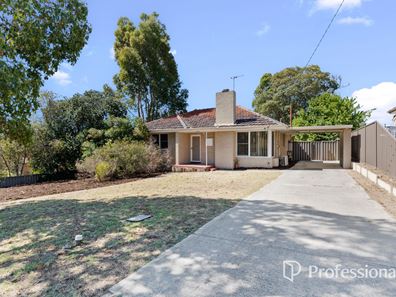 11 Selhurst Way, Balga WA 6061