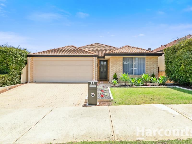 35 Riverlinks Drive, Clarkson WA 6030