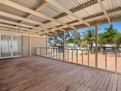 21 Killarney Street, Lamington WA 6430