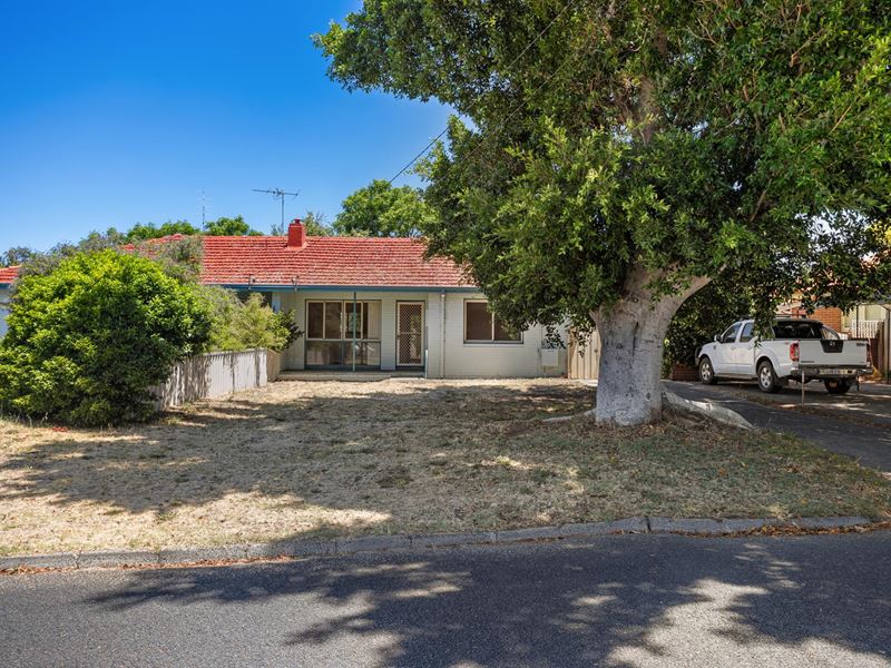 31B Island Queen Street, Withers WA 6230