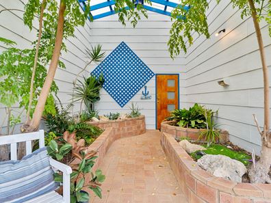 42 Fairway Terrace, Preston Beach WA 6215
