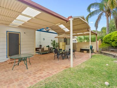 42 Fairway Terrace, Preston Beach WA 6215