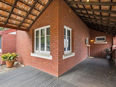 78 Rookwood Street, Menora WA 6050