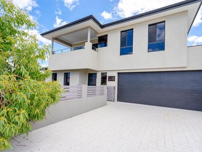 1/4 Acheron Road, San Remo WA 6210