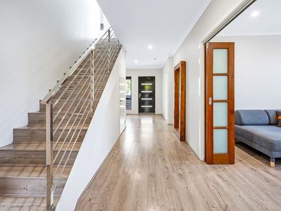 1/4 Acheron Road, San Remo WA 6210