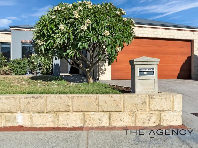 14 Langford Boulevard, Madeley