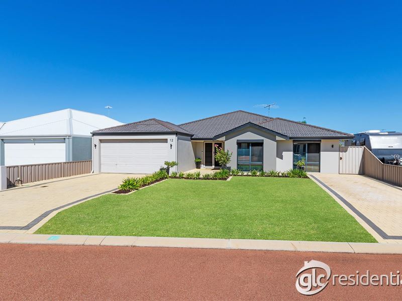 12 Riverina Parade, Lake Coogee