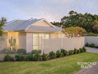 14 Howitt Road, Padbury WA 6025