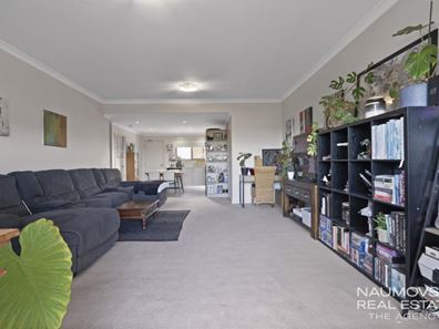 16/1 Walsh Loop, Joondalup WA 6027