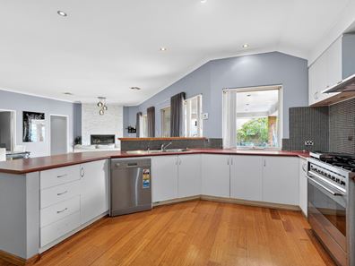 4 Fuller Lane, Baldivis WA 6171