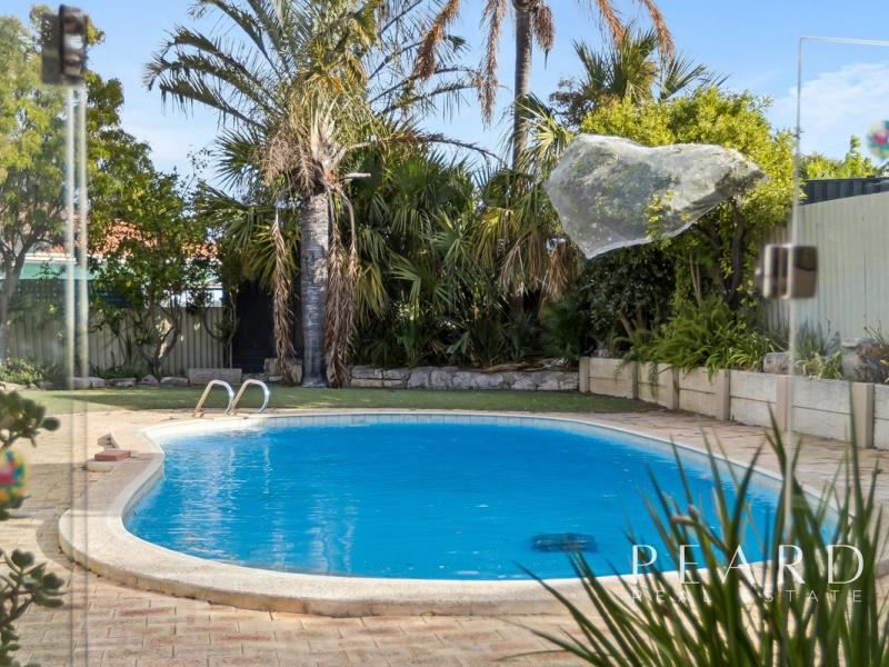 34 Dolphin Way, Beldon WA 6027