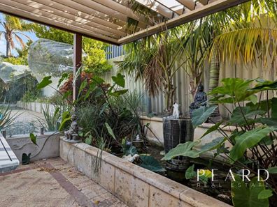 34 Dolphin Way, Beldon WA 6027
