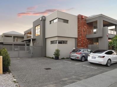 6/48 Odin Road, Innaloo WA 6018