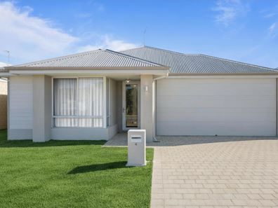 4 Killarney Loop, Gosnells WA 6110