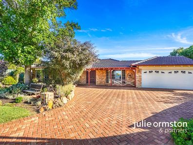 17 Congressional Crescent, Connolly WA 6027