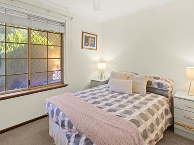 1/16 Mattison Way, Greenwood WA 6024