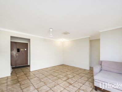 23 Hickory Drive, Thornlie WA 6108