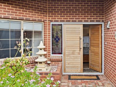 226 Dampier Avenue, Kallaroo WA 6025