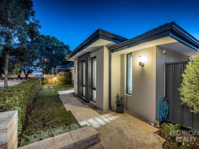 13 Linksman Street, Yanchep WA 6035