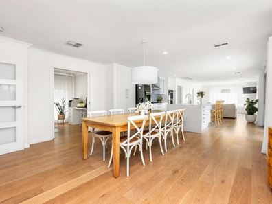 136 Drabble Road, City Beach WA 6015