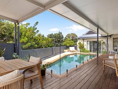 136 Drabble Road, City Beach WA 6015