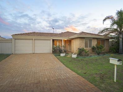 6 Grimbsy Close, Kenwick WA 6107