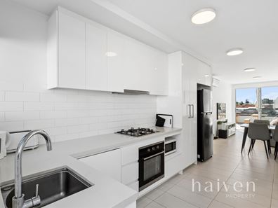 8/18 SYKES AVENUE, Innaloo WA 6018