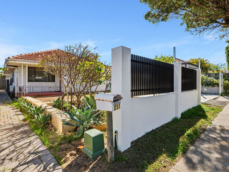 211 Flamborough Street, Doubleview