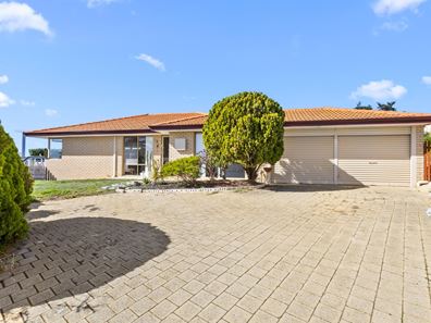 10B Cadiz Place, Coogee WA 6166