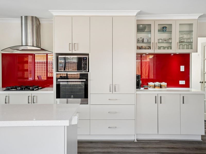 6 Antrim Way, Bertram WA 6167