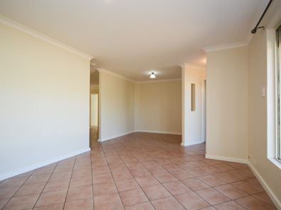3 Tamarisk Drive, Halls Head WA 6210