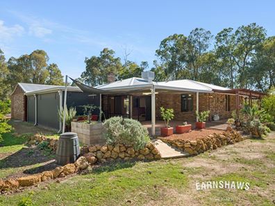 24 Campbell Way, Parkerville WA 6081