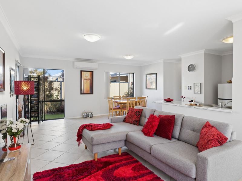 2/19 Burwood Road, Balcatta